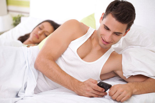 Tracking Your Husband's Phone Secretly
